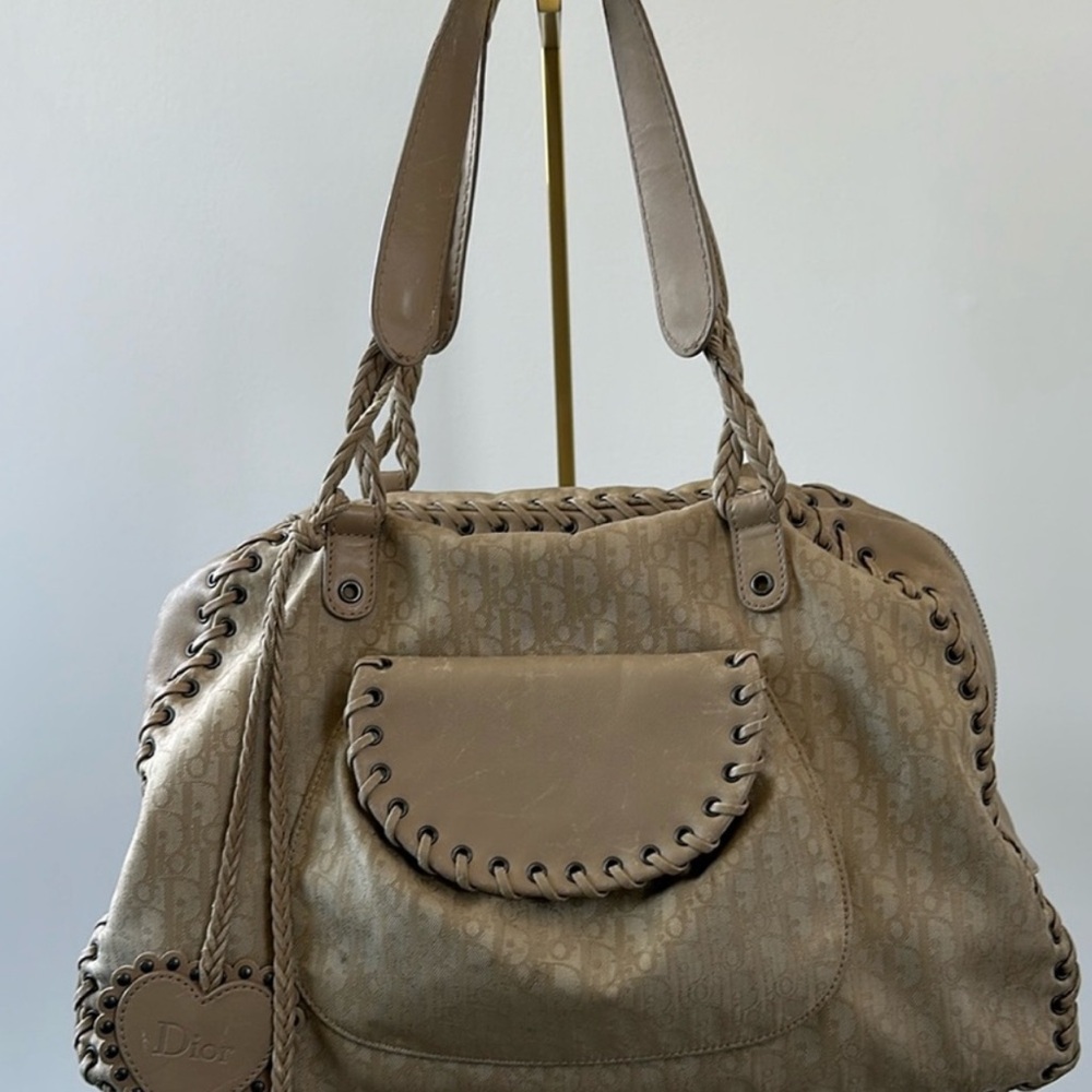 Dior bag -reposhed 
Great condition authentic Dior bag.